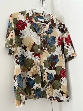 Alfred Dunner Multi-Color Leaf Print Button-Up Shirt